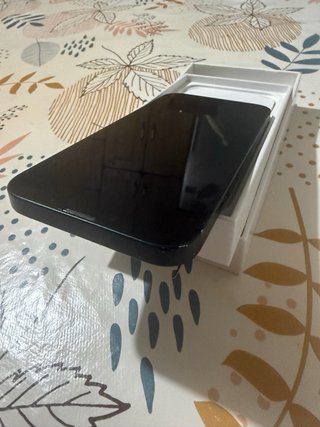 iPhone 14 256GB Azul Oscuro con Caja