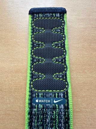 Apple Watch X Nike 45mm. Bright Green/Blue Loop