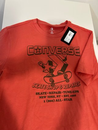 Camiseta Converse Skate Shop & Repairs Roja