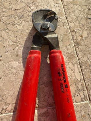 Tijera Cizalla Eléctrica KNIPEX 95 17 500