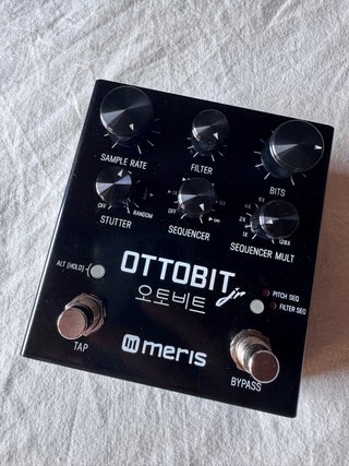 Meris Ottobit Jr. Pedal de efectos