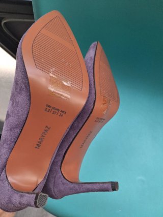 Zapatos de tacón morados nuevossss