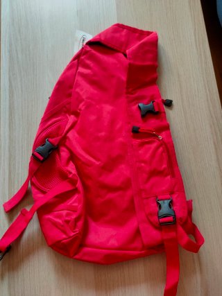 Mochila roja Mapfre sin estrenar