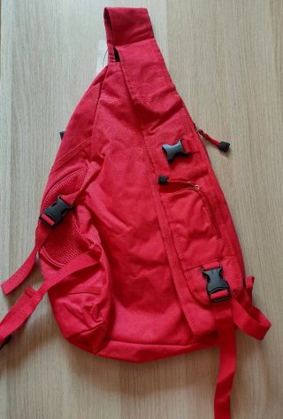 Mochila roja Mapfre sin estrenar