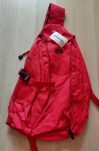 Mochila roja Mapfre sin estrenar