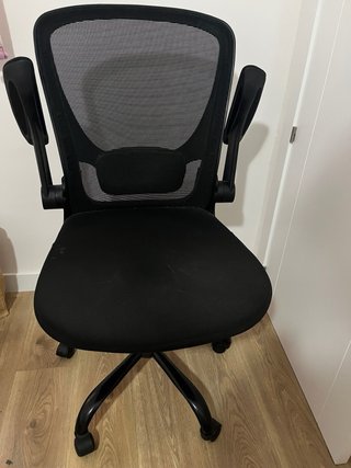 Silla ergonómica de oficina negra