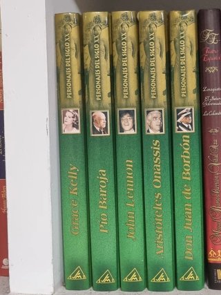 Libros de lecturas diferentes  Aventuras Intigra