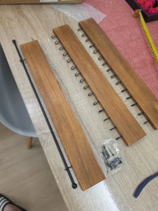 Estantería para Joyas de Madera y Metal