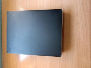 Xbox One S Bianca con Mando Viola