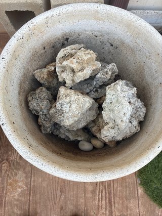 Maceta grande de piedra beige