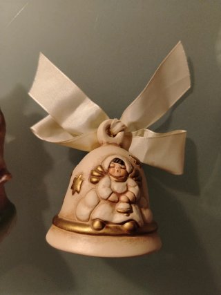 Lotto 3 statuine in ceramica