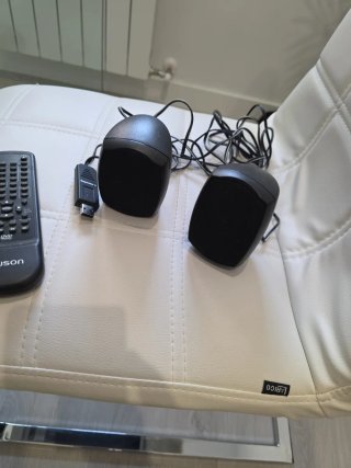Altavoces negros