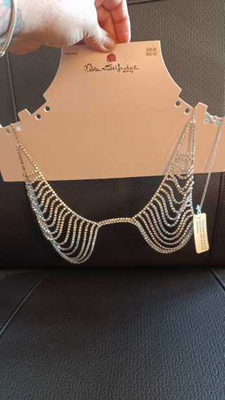 Top Miss Selfridge pedrería