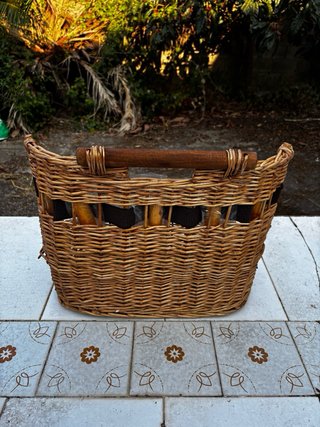 Cestino di attrezzi da giardinaggio