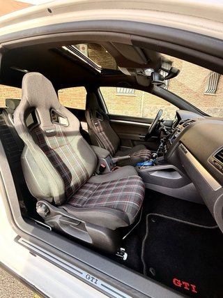 Semibackets Recaro CS GTI