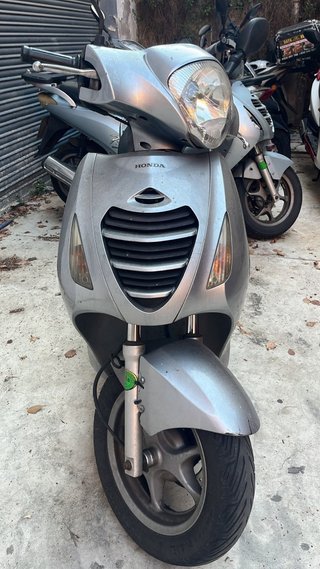 Honda Passion 125cc Scooter