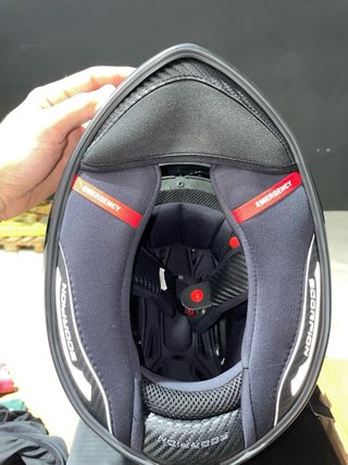 Casco de moto Scorpion EXO-1400 ONYX CARBON AIR