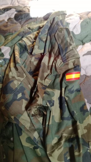 Uniforme Mimetizado T-3N: Guerrera y Pantalón
