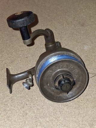 Carrete de pesca Sagarra Grande