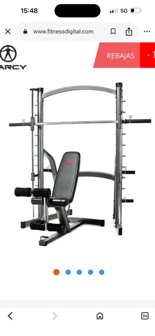 Jaula de gimnasio con banco