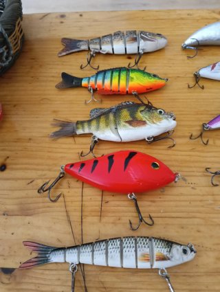 Lote 10 señuelos swimbait lipless pesca