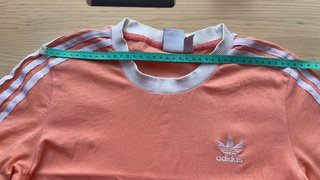 Sueter de adidas