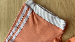 Sueter de adidas