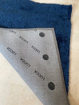Alfombra de dormitorio azul