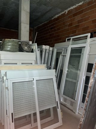 Ventanas y puertas balconeras
