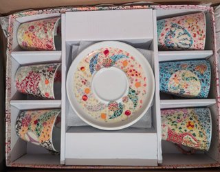 Set 6 Tazas Espresso y Platos Gaudí Multicolor