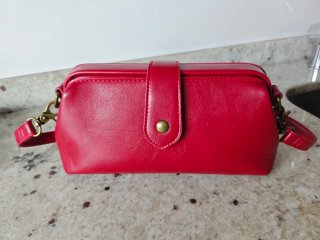 Bolsos Arion Negro y Rojo