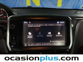 Peugeot 2008 BlueHDi 100 Signature 73 kW (100 CV)