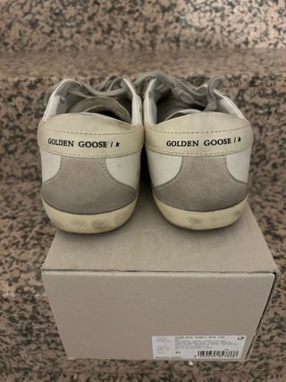 Golden Goose Sneakers Blancas con Estrella Roja