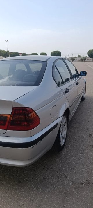 BMW E46 Serie 3 320d  2002