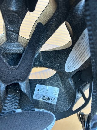 Casco Crivit para bicicleta