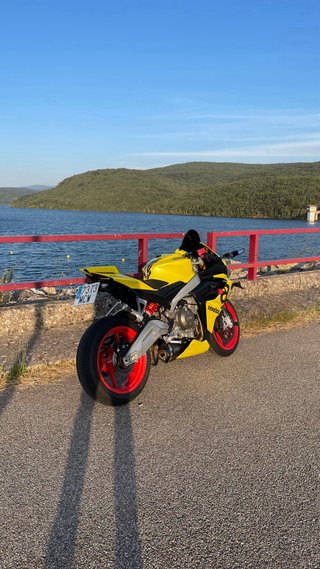 Aprilia RS 660