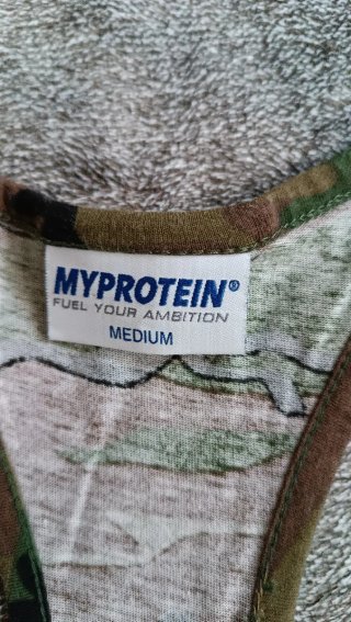 Camiseta Myprotein Negra Talla M Camuflaje