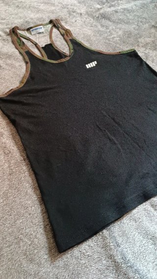 Camiseta Myprotein Negra Talla M Camuflaje