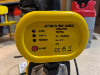 Bomba de agua automática EDWC2001B