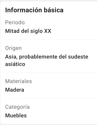 Caja de madera tallada antigua