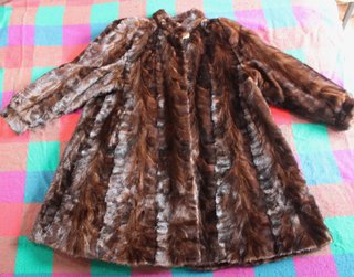 Abrigo de piel marrón Talla XL