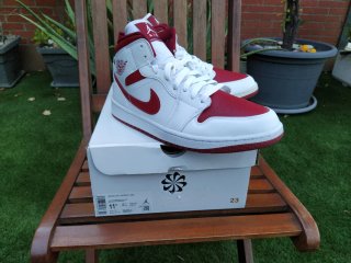 Jordan 1 Mid Reverse Chicago Talla 44