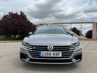 Volkswagen Arteon R-Line | 2017 | DSG7