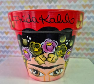 Macetas pintadas a mano estilo Frida Kahlo
