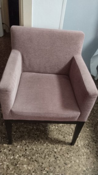 Butaca de tela y madera