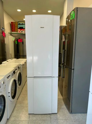 Lavadora carga superior + Nevera