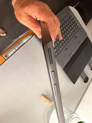 Tablet Lenovo IdeaPad Duet 3 10IGLS modello da 8 GB