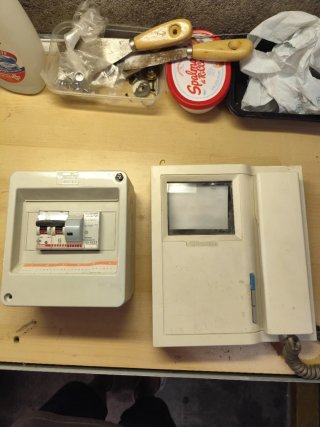 Materiale elettrico e videocitofono