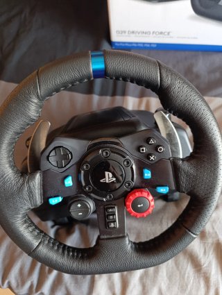 Volante Logitech G29 + Shifter+ auriculares