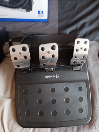 Volante Logitech G29 + Shifter+ auriculares